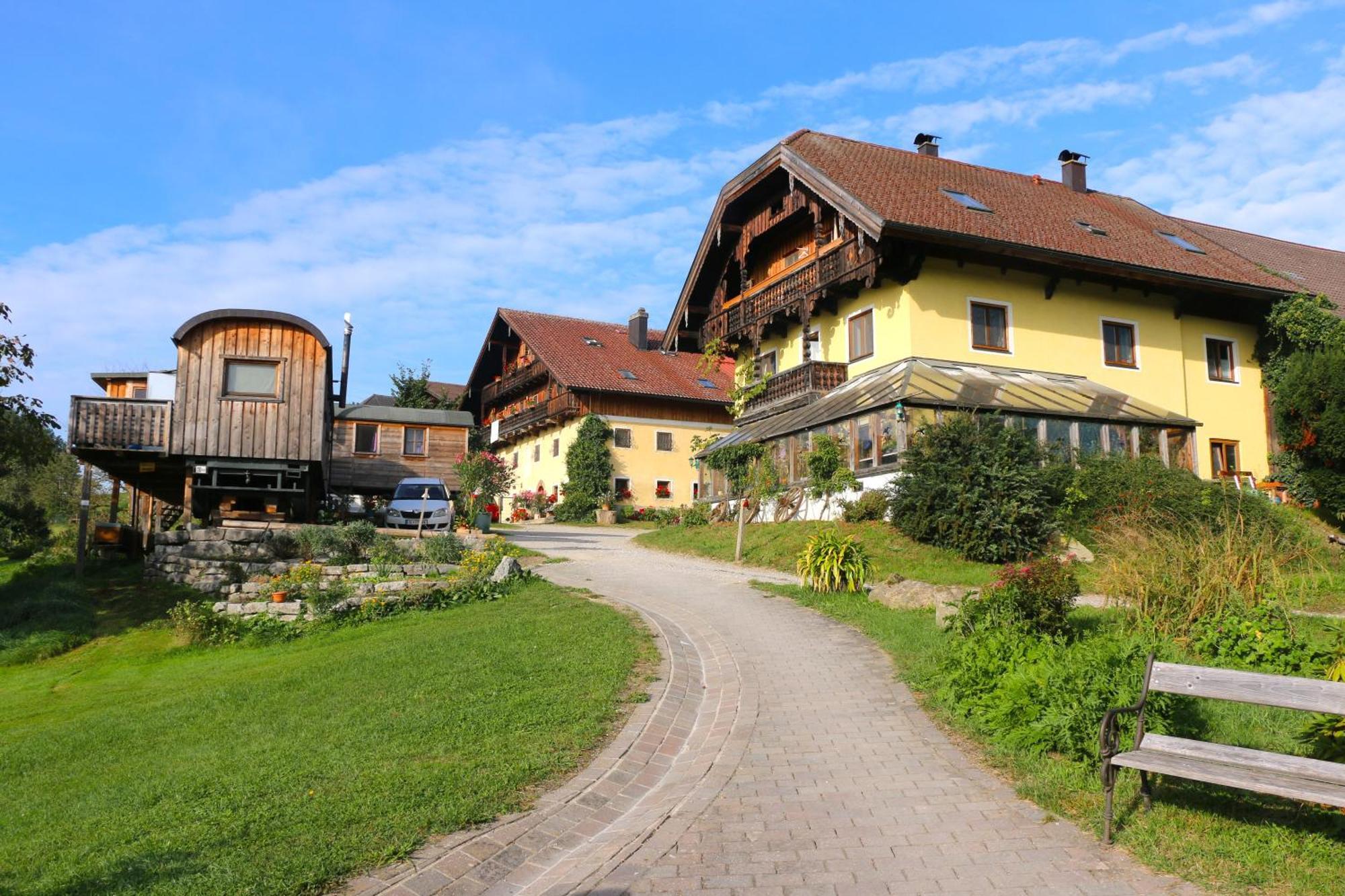 Apartamento Bio Archehof Zachhiesen Seekirchen am Wallersee Exterior foto